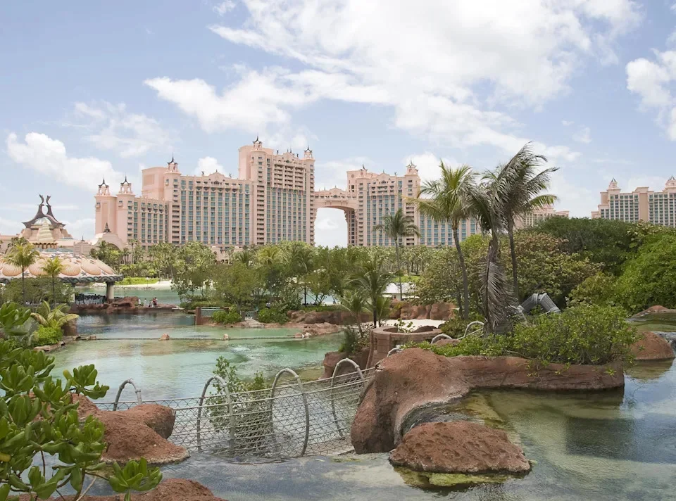 A wide angle shot of the exterior of the Atlantis resort in the Bahamas.